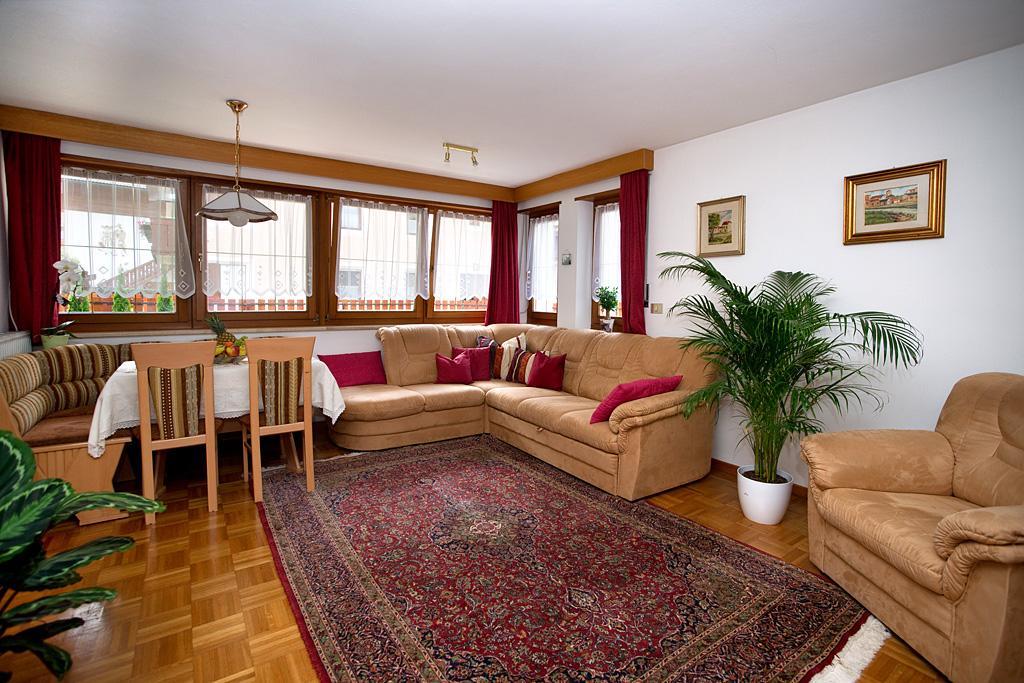 Cesa Sule De Sot Apartment Ortisei Luaran gambar