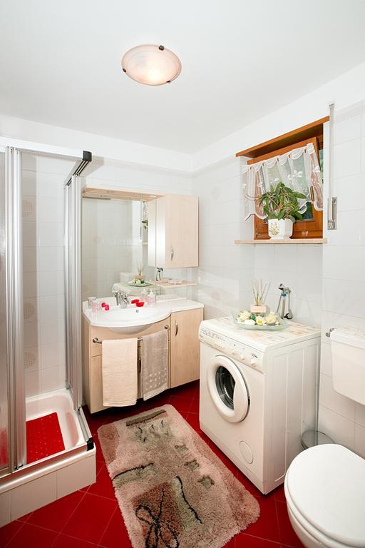 Cesa Sule De Sot Apartment Ortisei Luaran gambar